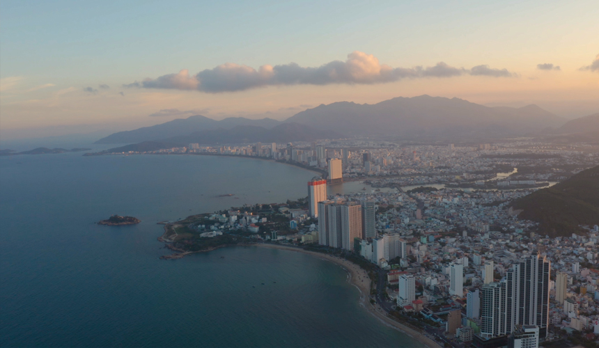 Biển Hòn Chồng Nha Trang